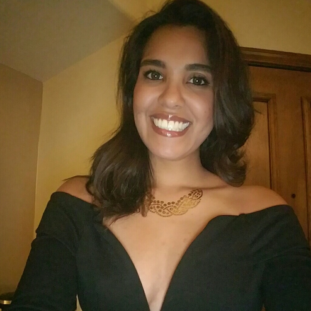 Meet your Posher, Ana