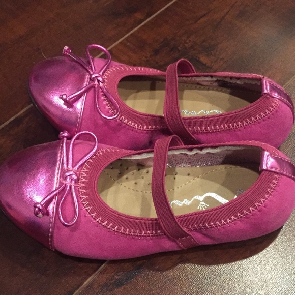 Nina Metallic Magenta Size 9 Toddler mary Janes - Picture 2 of 4