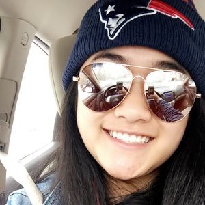 Meet your Posher, Alex