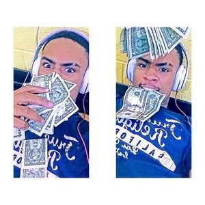 Meet your Posher, Darius