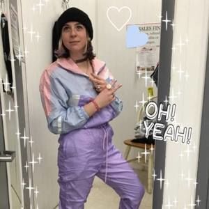 Meet your Posher, Emily