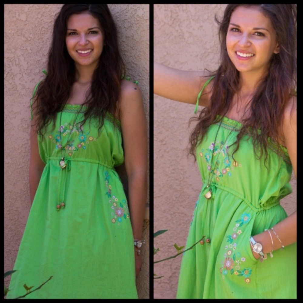 Anthropologie Green peasant embroidered sundress