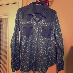 Levi's women's western shirt