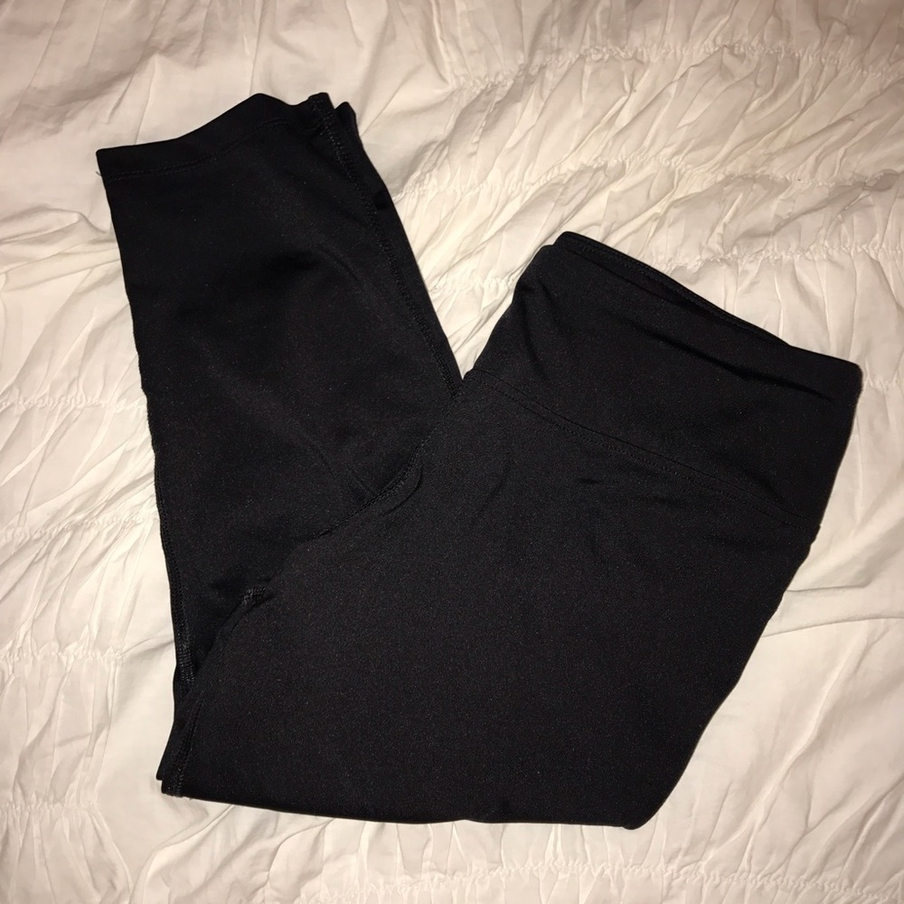 athletic leggings