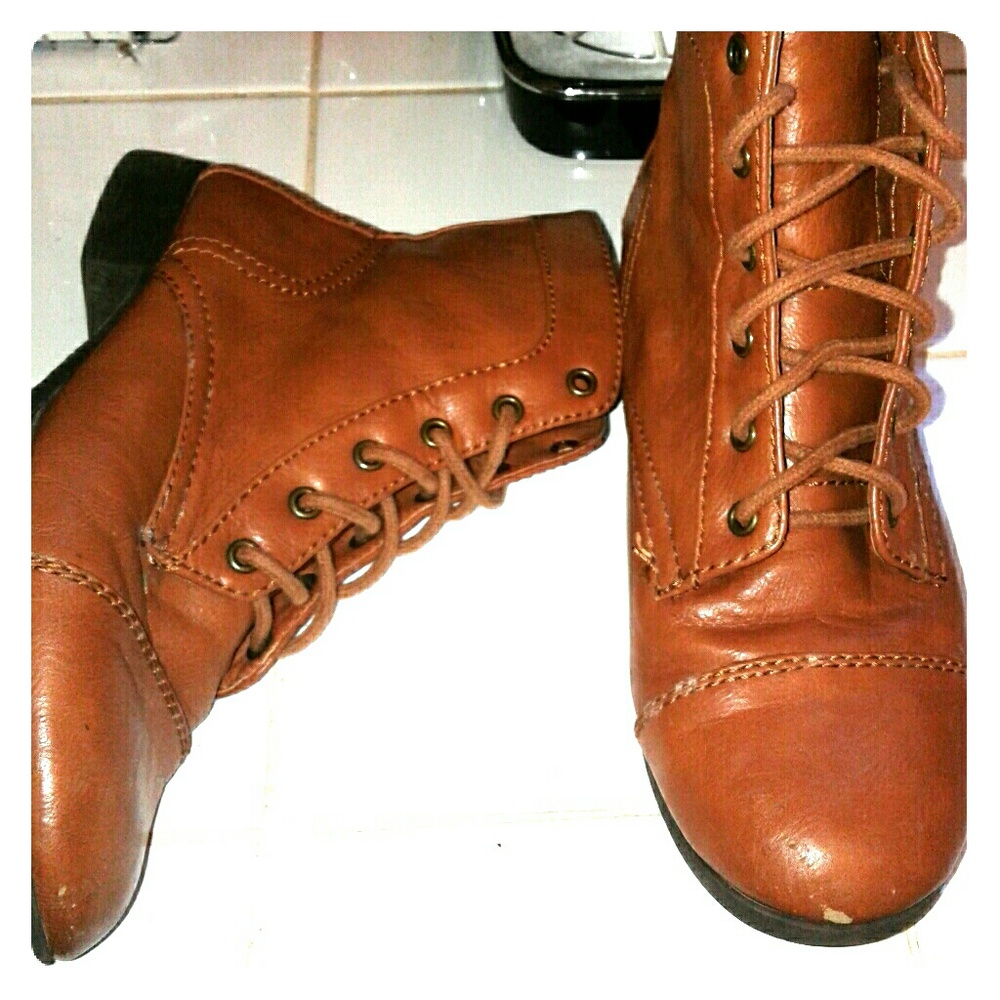 Brown boots