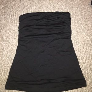 Strapless black body slimmer