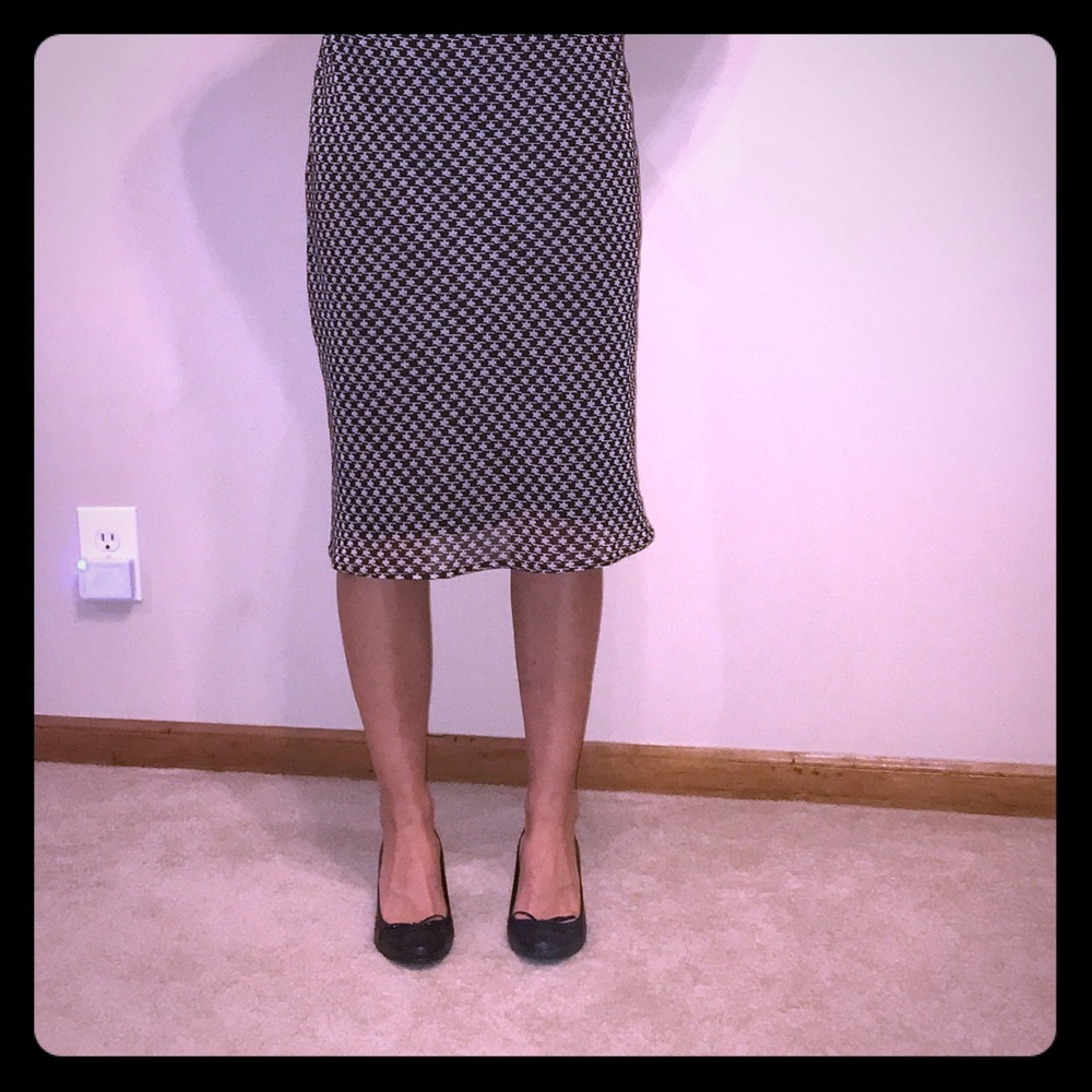 Vintage Express Elastic Waist Midi Skirt