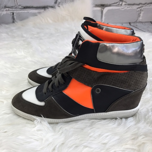 Michael Kors Shoes - 💕SALE💕Michael Kors Leather High Tops