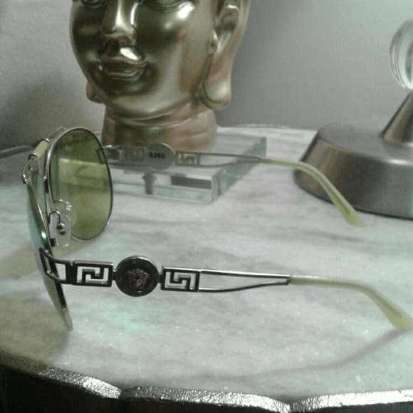 Nwt Versace aviators