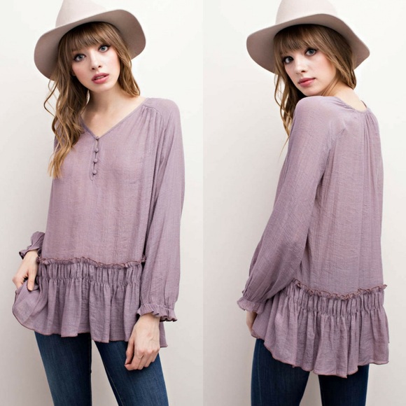 ‼️SOLD OUT‼️Ruffled Hem Boho Top - Picture 2 of 2