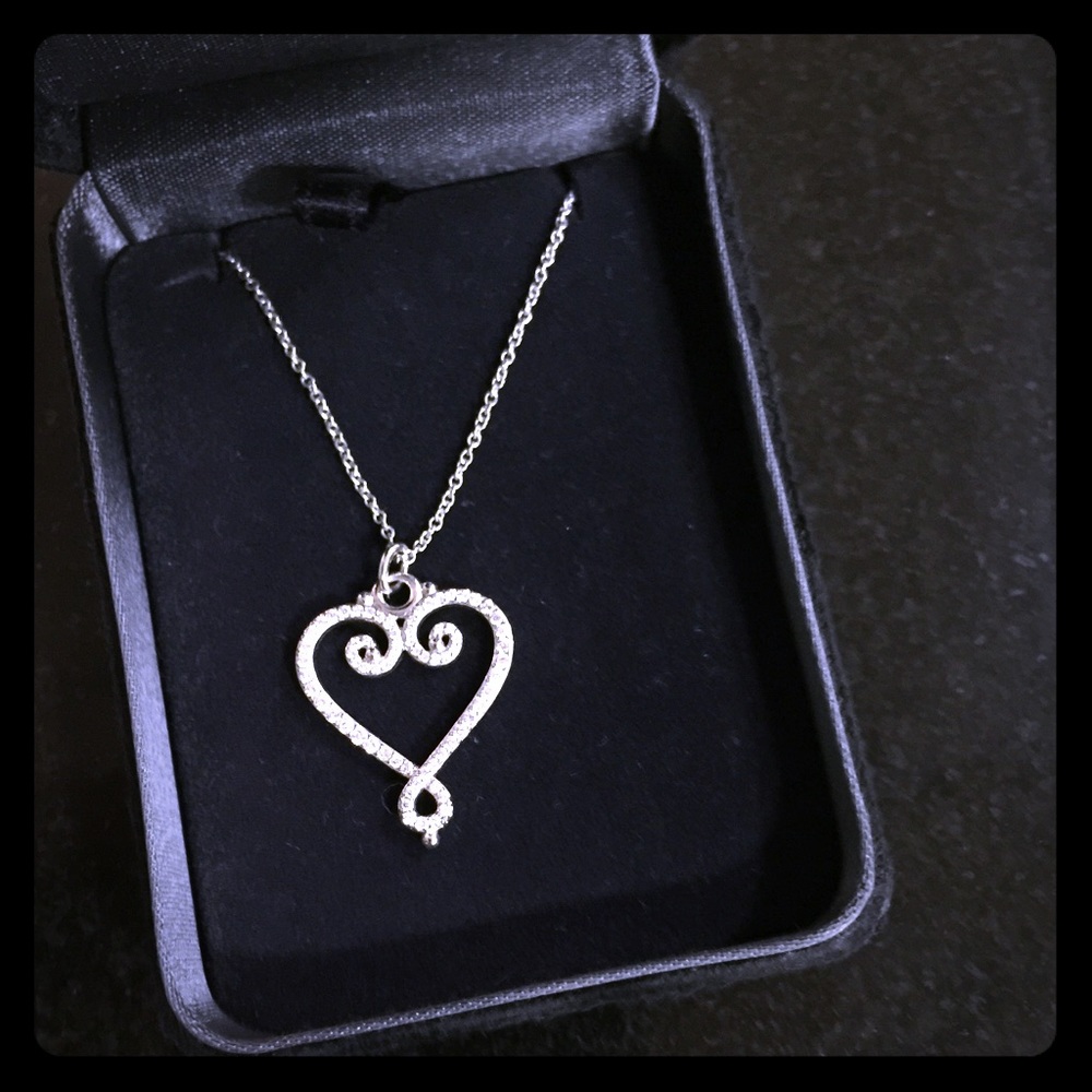 Brand New Tiffany Paloma Picasso Diamond Necklace