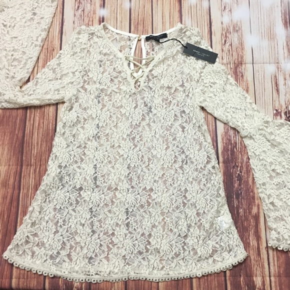 Romeo and Juliet Couture tunic - Picture 2 of 4