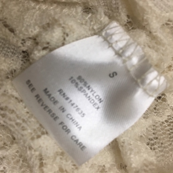 Romeo and Juliet Couture tunic - Picture 4 of 4