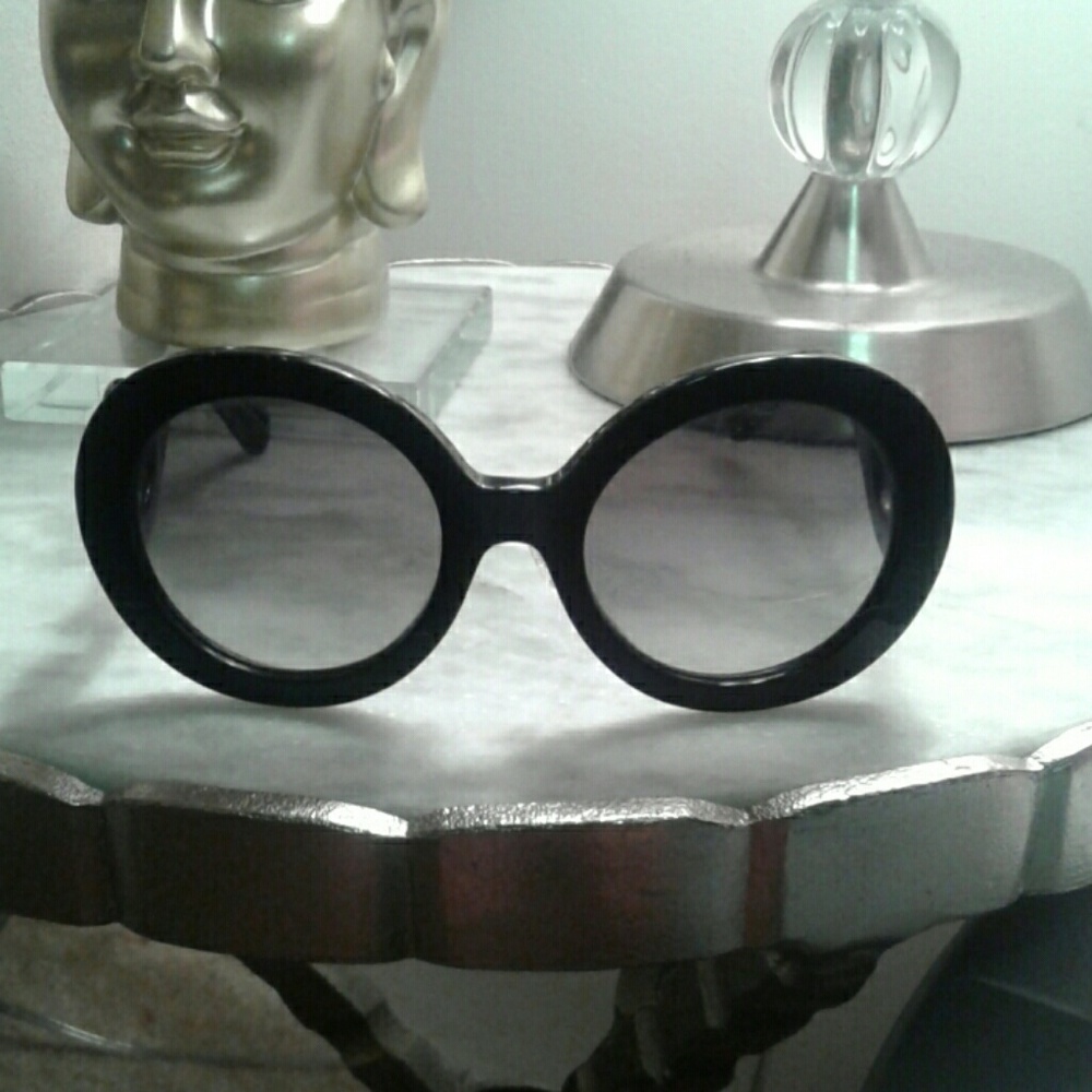 Prada sunglasses AUTHENTIC