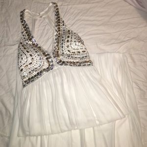 White Beaded Open-Back Prom/Formal Dress