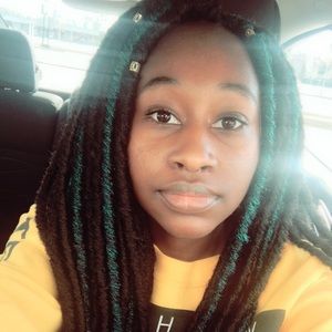 Meet your Posher, Tamara