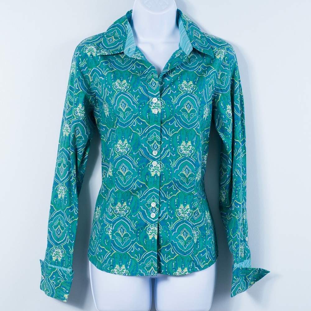 Liz Claiborne Button Down
