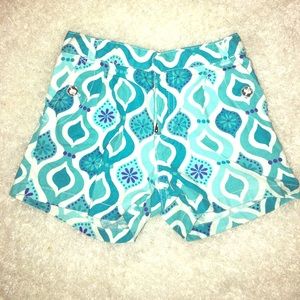 Gymboree girls shorts in size 4
