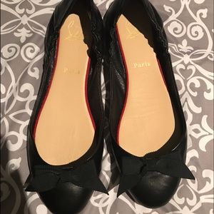 Black leather paris flats