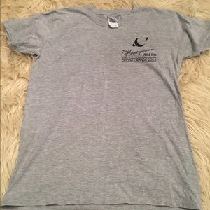 Ariana Grande honeymoon tour grey tshirt