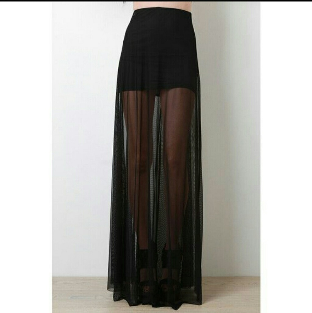 Guess sheer maxi skirt size m