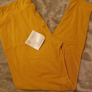 LuLaRoe tc mustard yellow leggings