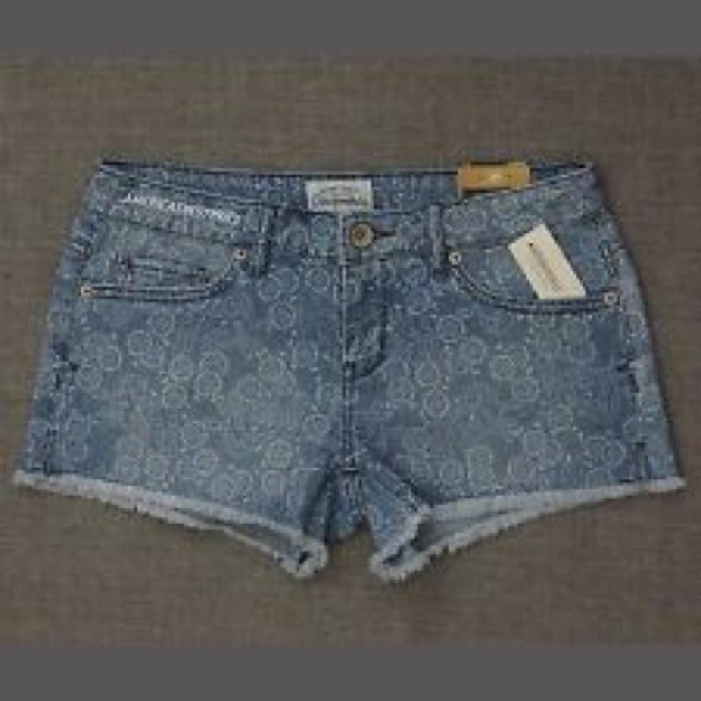 Aeropostale cut off floral print denim shorts
