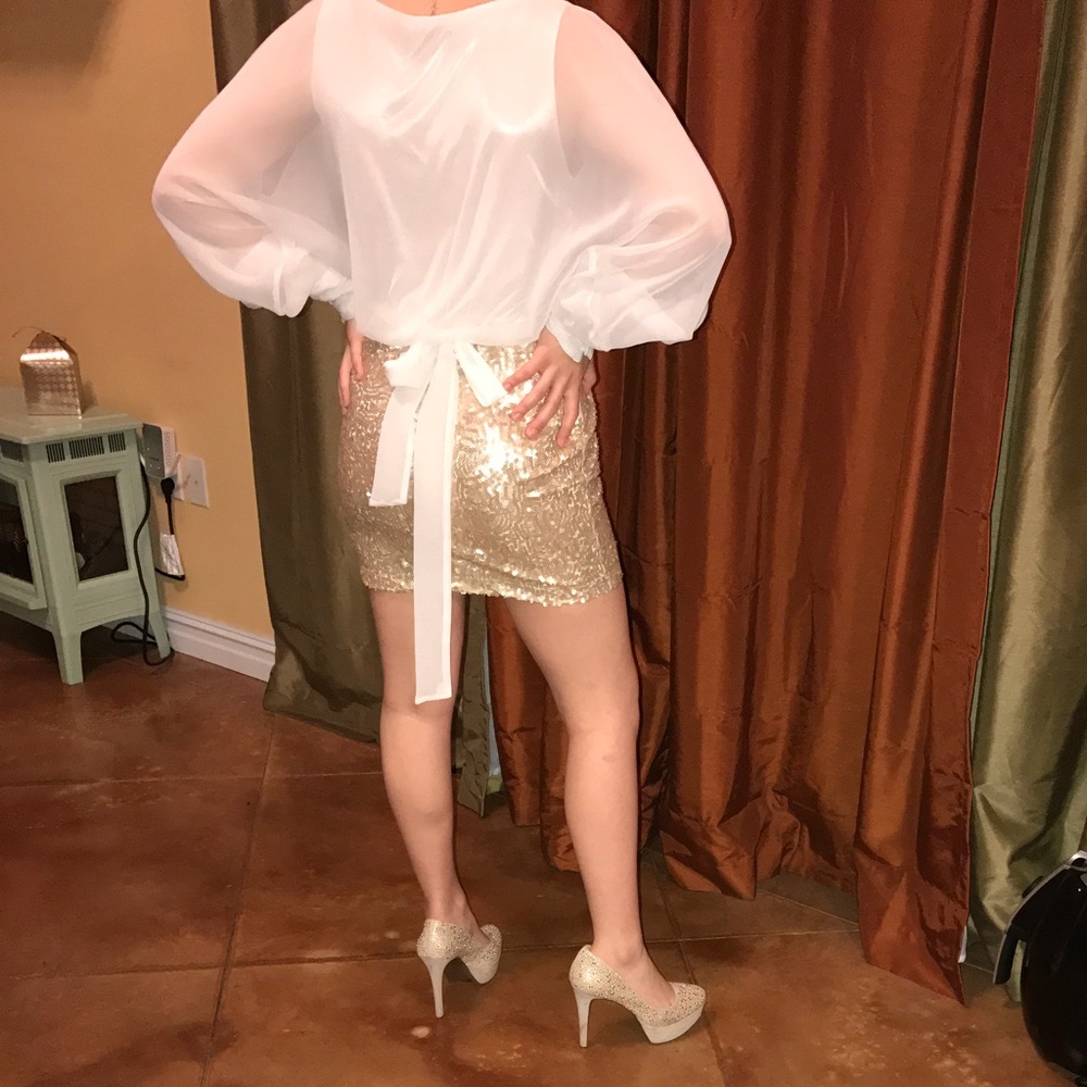 Party dress 🎉🎉 NEVER WORN