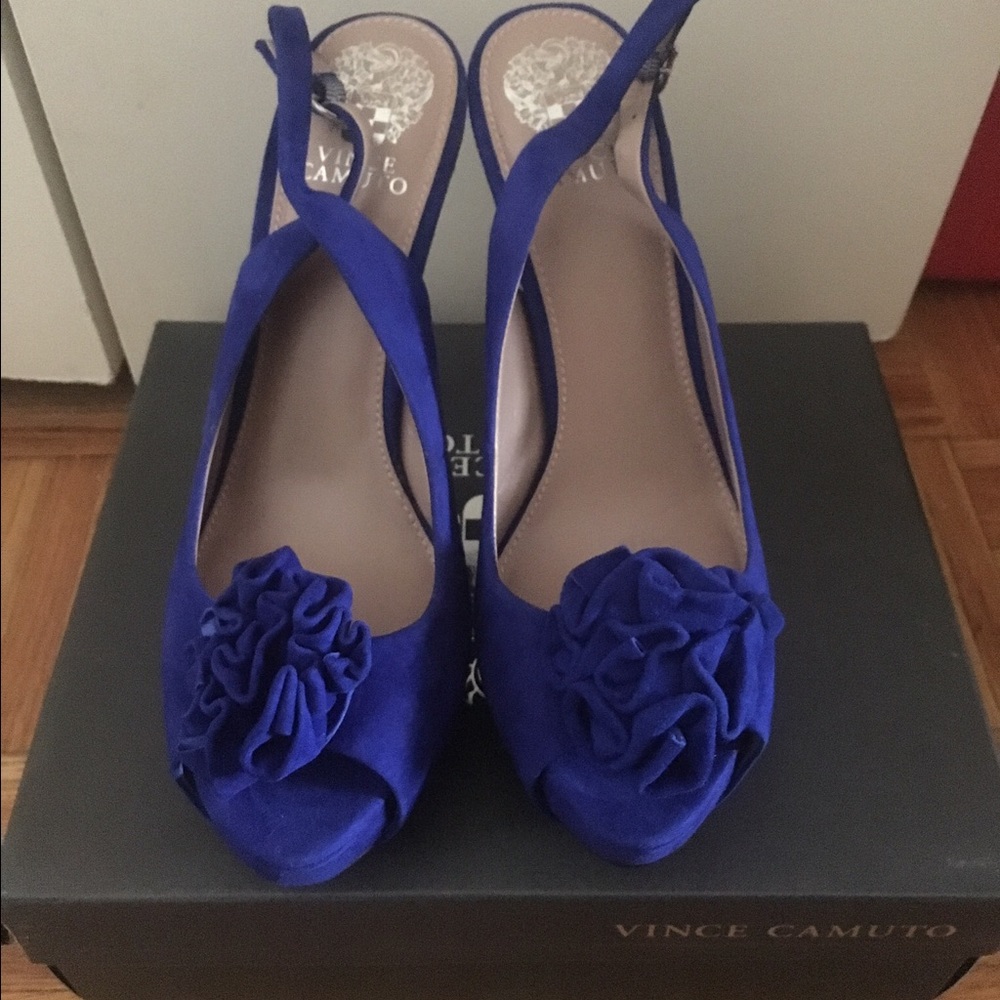 Royal Blue Vince Camuto sling back heels