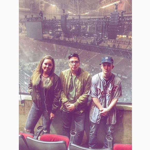 Meet your Posher, Tyler - Picture 1 of 1