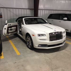 Meet your Posher, Ace