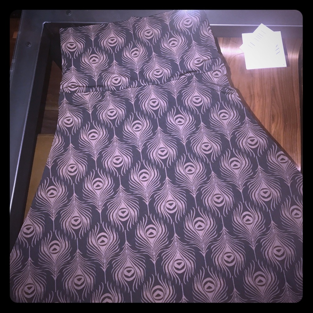 Lularoe XXS maxi skirt, peacock print