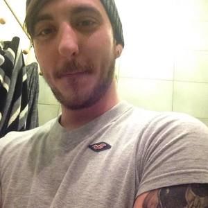 Meet your Posher, Larry