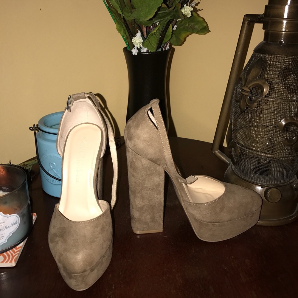 I've never worn these😌