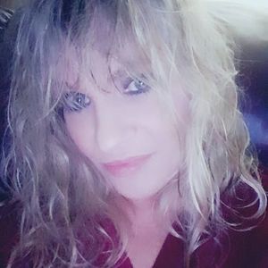 Meet your Posher, Paula