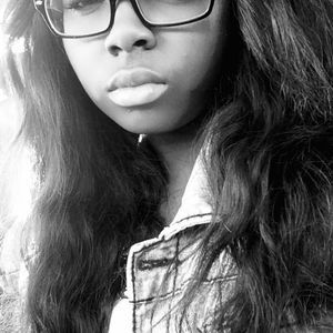 Meet your Posher, Danae