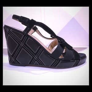 Ferragamo leather wedge sandals 8.5 C *WIDE*