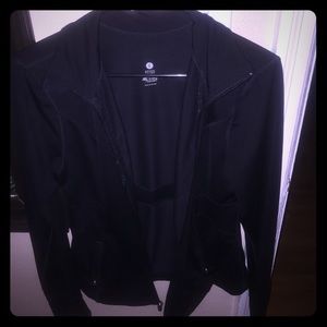 Fitted active jacket