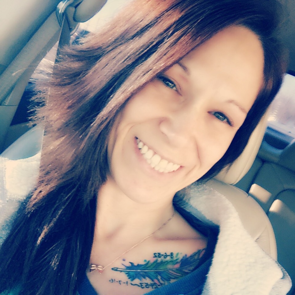 Meet your Posher, Farrah