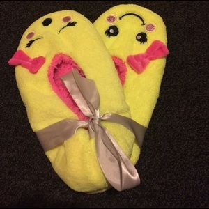 New sz 4/5 Justice slippers,flip flops and shoes