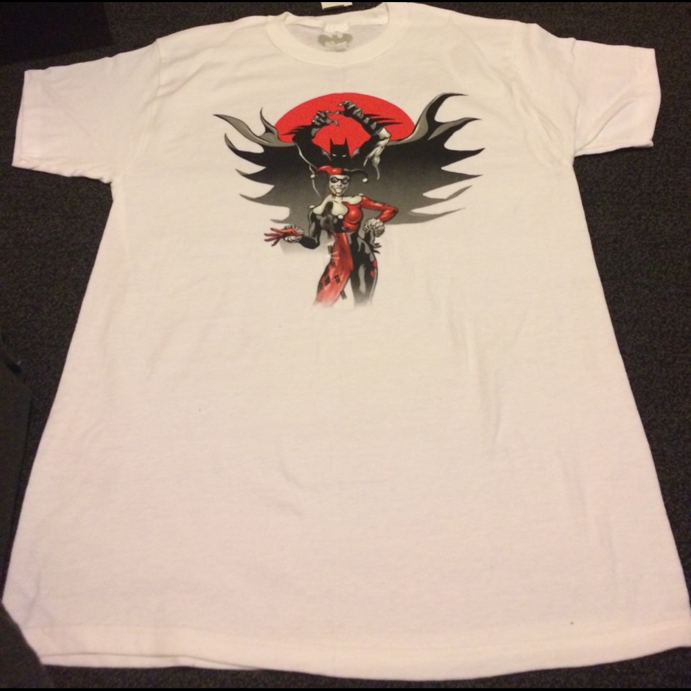 NWT Batman shirt