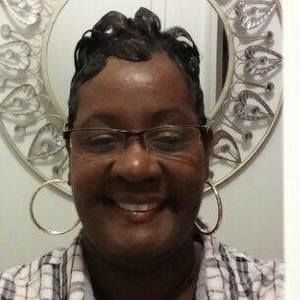 Meet your Posher, Yolanda