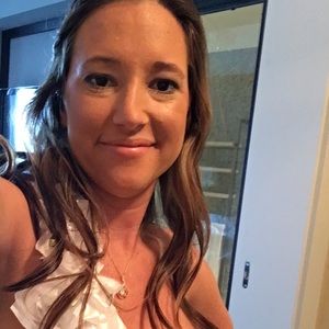 Meet your Posher, Cassie