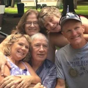 Meet your Posher, Connie