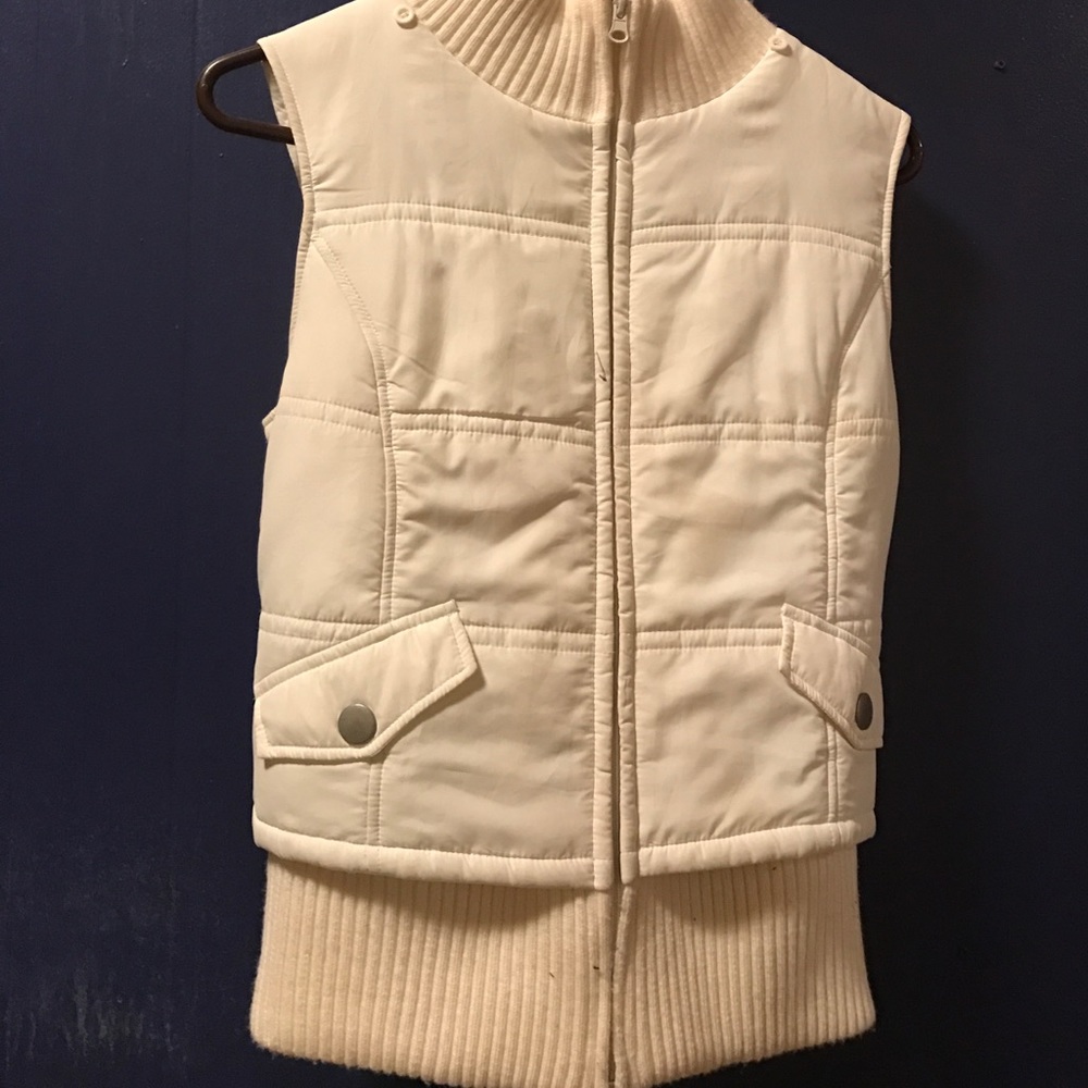 White vest