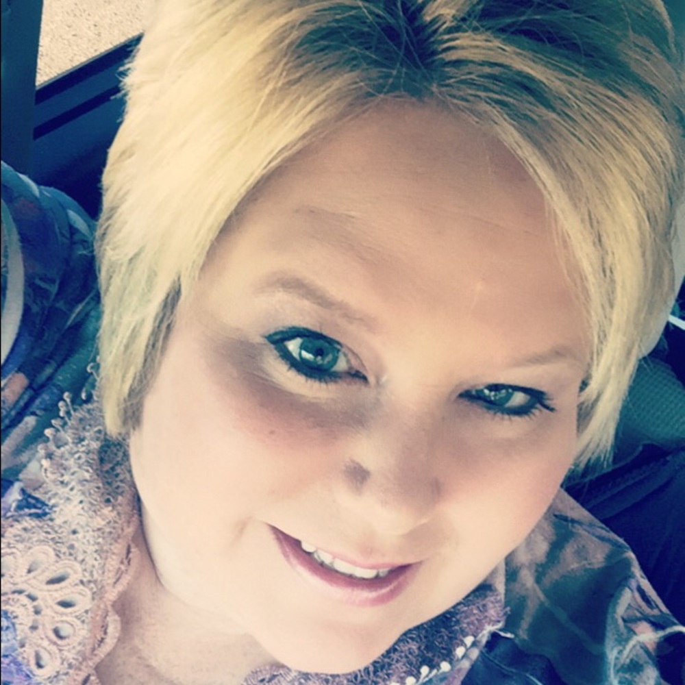 Meet your Posher, Dawn