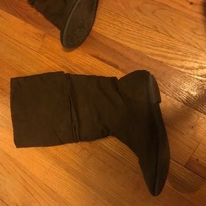 Dark brown boots