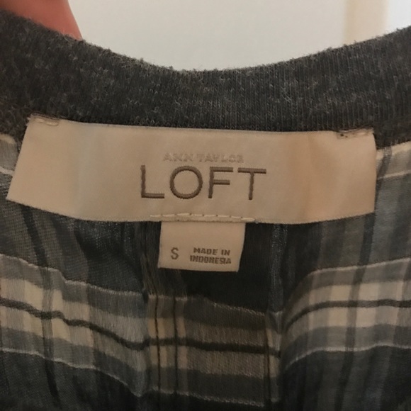 Loft long sleeve top Size S - Picture 3 of 4