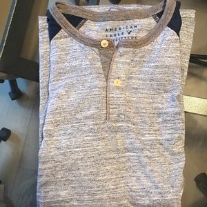 American eagle outfitters, gray navy, Henley, ec