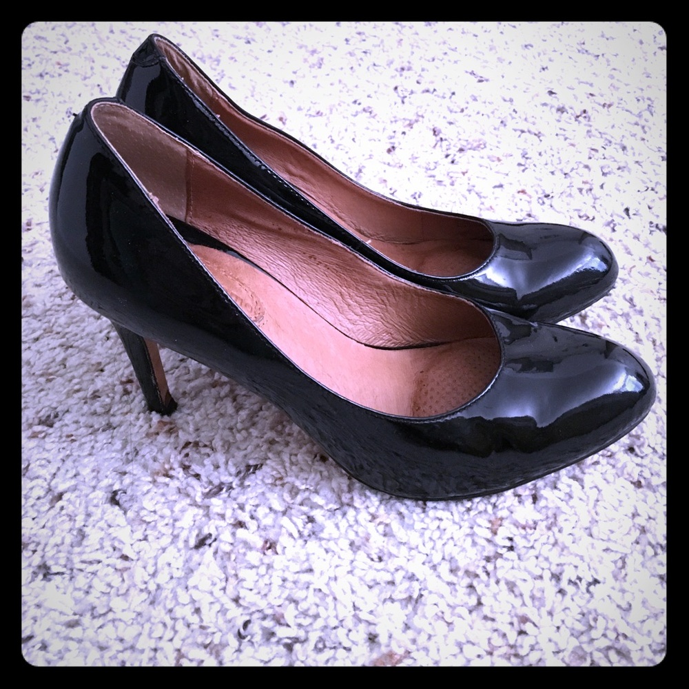 Corso como del pumps size 7.5 black patent leather